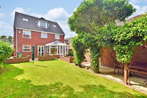 Photo 25- click for photo gallery